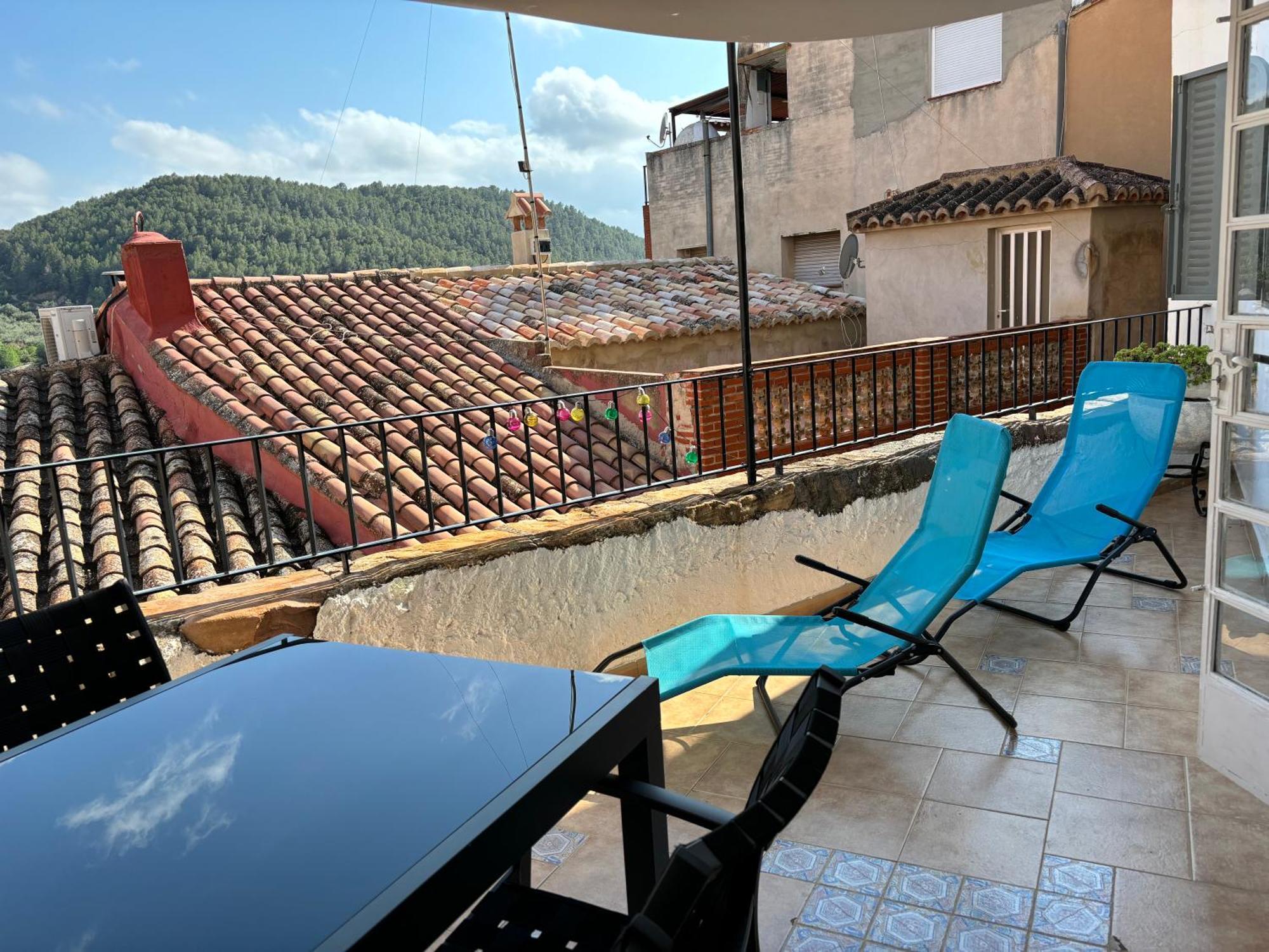 Piso En Vall De Almonacid Con Vistas, Aire Acondicionado, Wifi Y Smart Tv Exterior photo